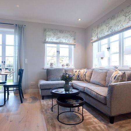 Neu! Ferienhaus Litj Horsa Hoog - Luxus, Lage, Leichtigkeit Mit Wellenrauschen In Wenningstedt Sylt Exterior foto